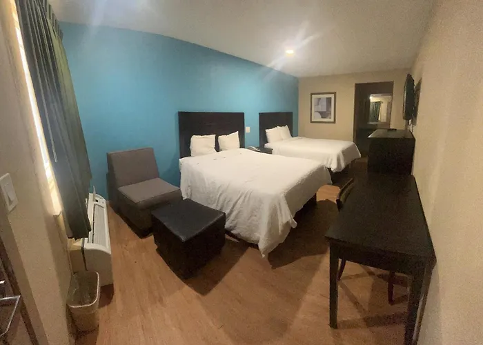 Blue Star Hotel
